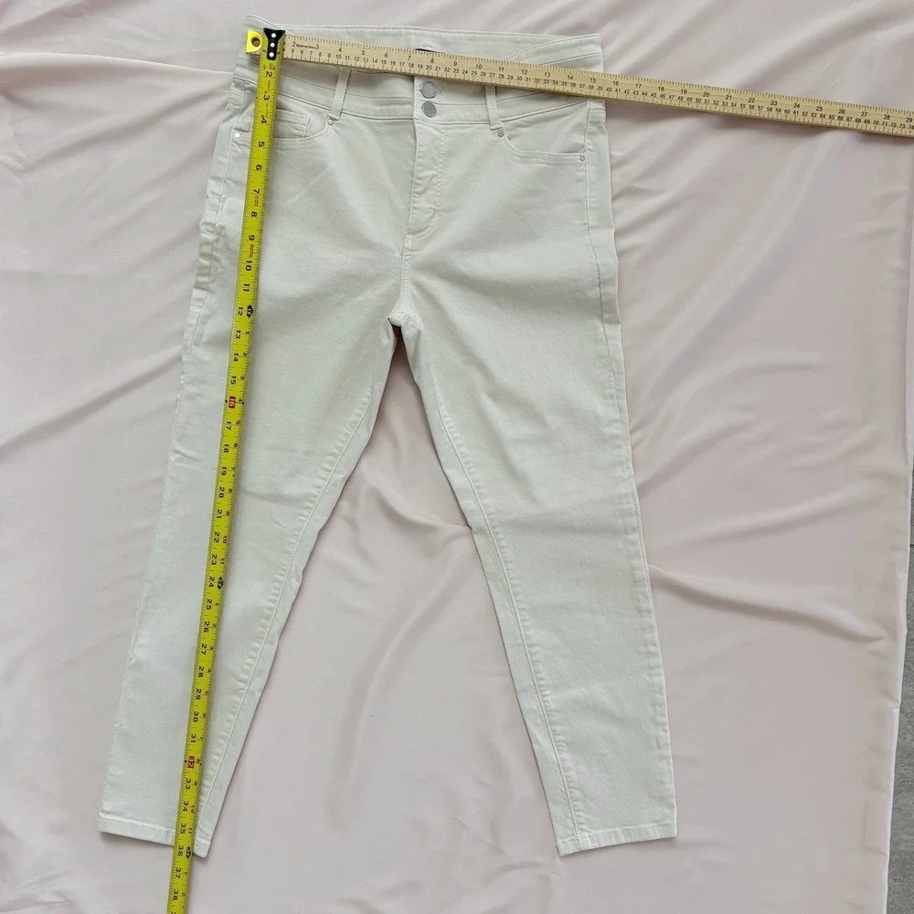 Ann Taylor Skinny Ivory High Rise Jean‎ Chic Clean Lined Sculpting Stretch 12P - Picture 3 of 8